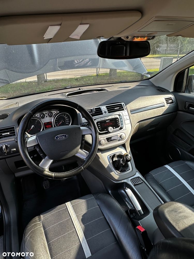 Ford Kuga 2.0 TDCi Titanium - 10