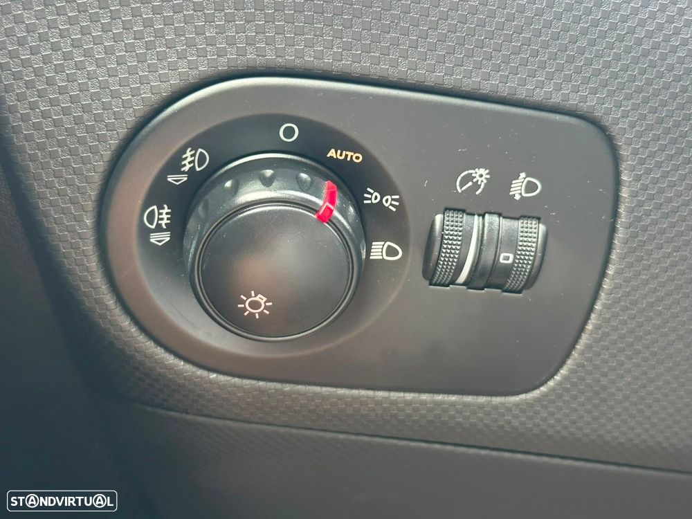 SEAT Leon 1.9 TDI Sport - 28