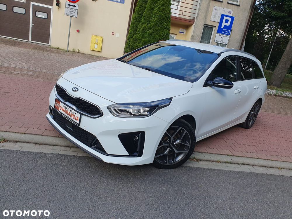Kia Ceed 1.4 T-GDI OPF GT Line - 26