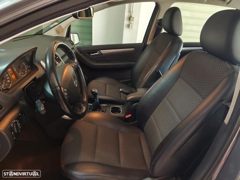 Mercedes-Benz A 180 CDI Avantgarde - 14