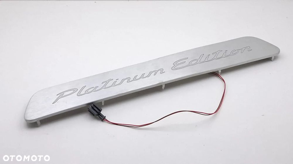 Emblemat lampa Platinum Edition Porsche panamera 971 971853467CD - 5
