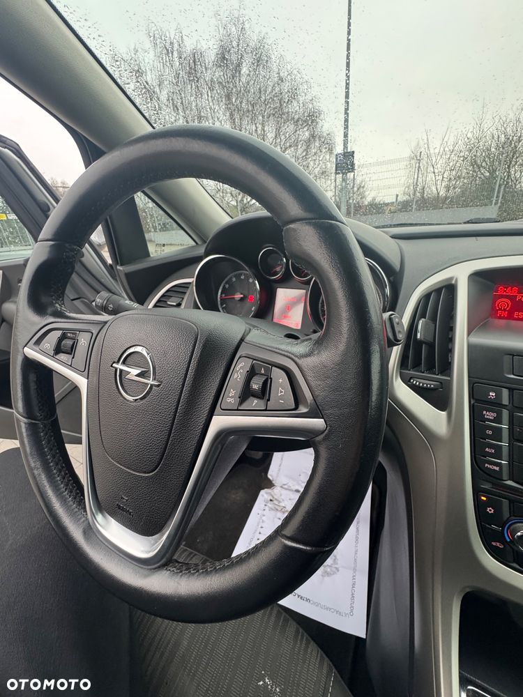 Opel Astra 1.6 Design Edition - 25