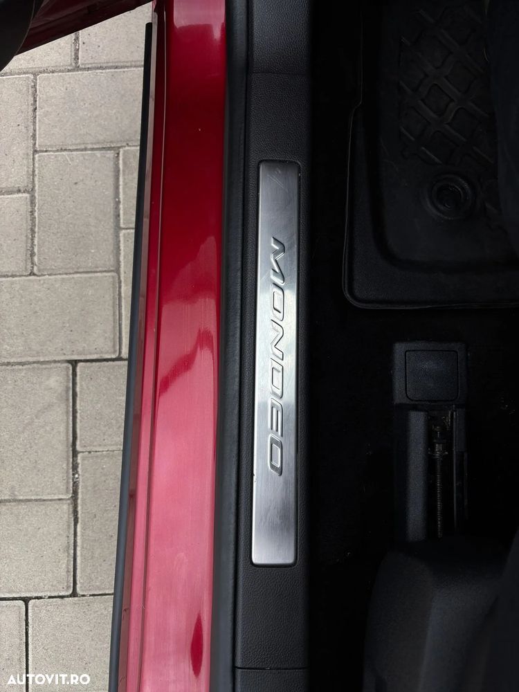 Ford Mondeo 2.0 HEV Titanium - 20