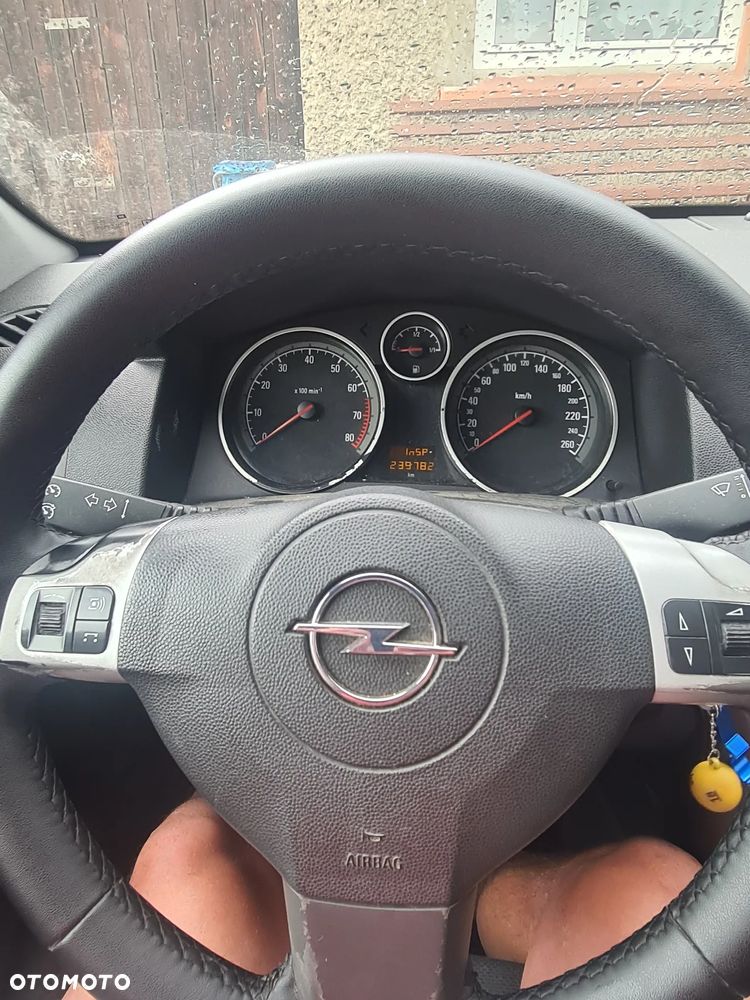 Opel Astra - 5