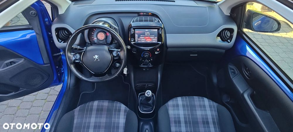 Peugeot 108 VTI 72 Top Style - 8