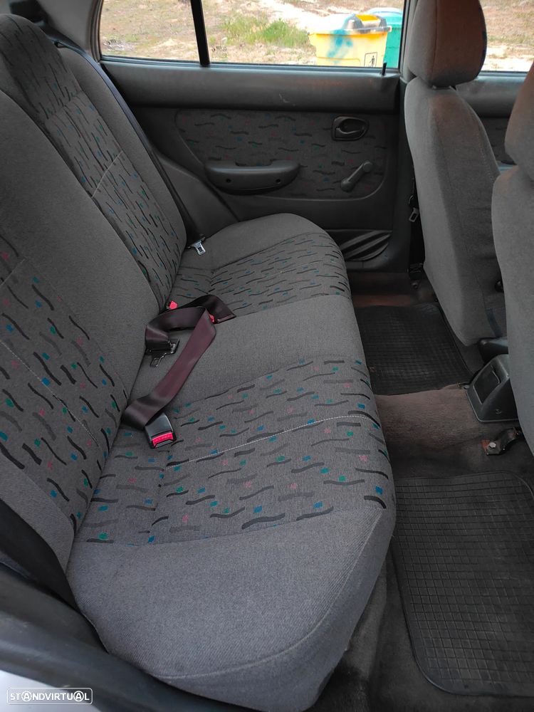 Hyundai Accent 1.3 Miles P.Seg. Plus - 6