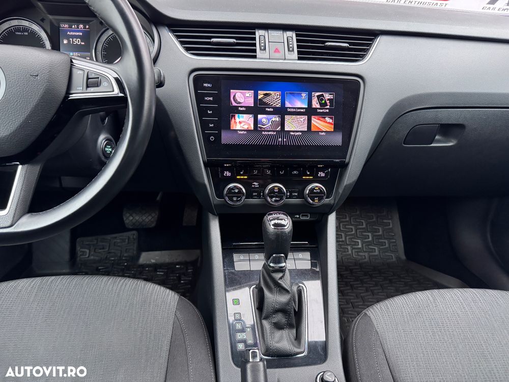 Skoda Octavia 2.0 TDI DSG Style - 7