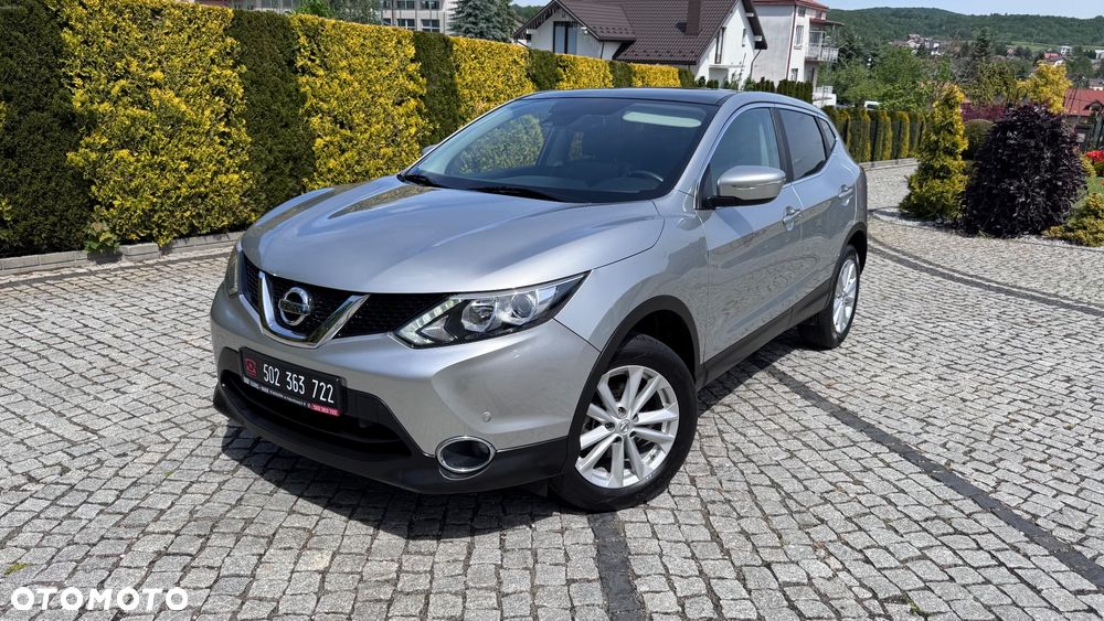 Nissan Qashqai 1.5 dCi Tekna - 4