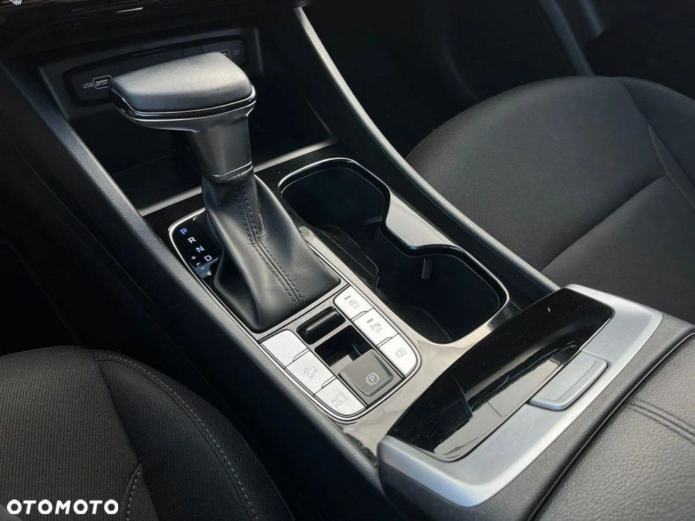 Hyundai Tucson 1.6 CRDi 48V-Hybrid 2WD DCT Trend - 17