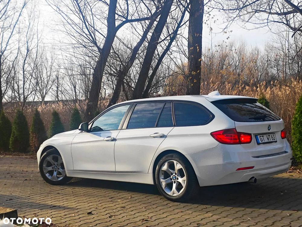 BMW Seria 3 - 16