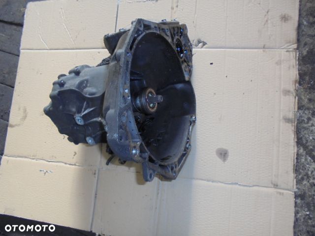 SKRZYNIA BIEGOW VECTRA B 1.6 1.8 16V - 1