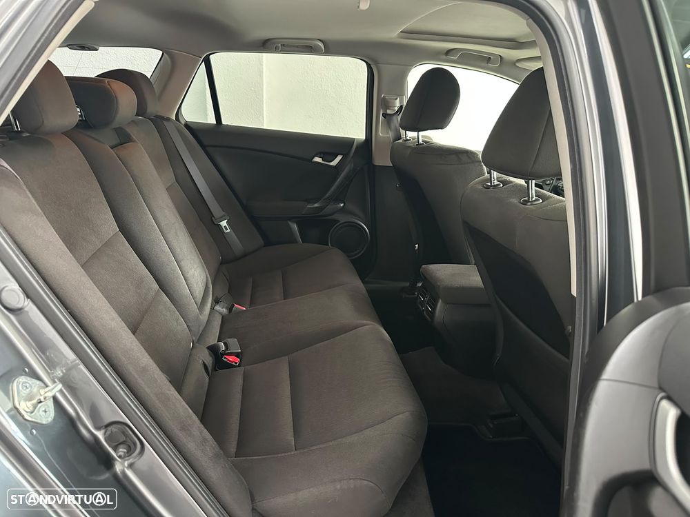 Honda Accord Tourer 2.2 i-DTEC Elegance - 40