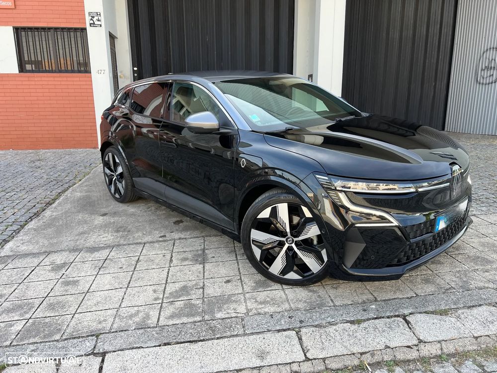 Renault Mégane E-Tech 220 Comfort Range Iconic - 2