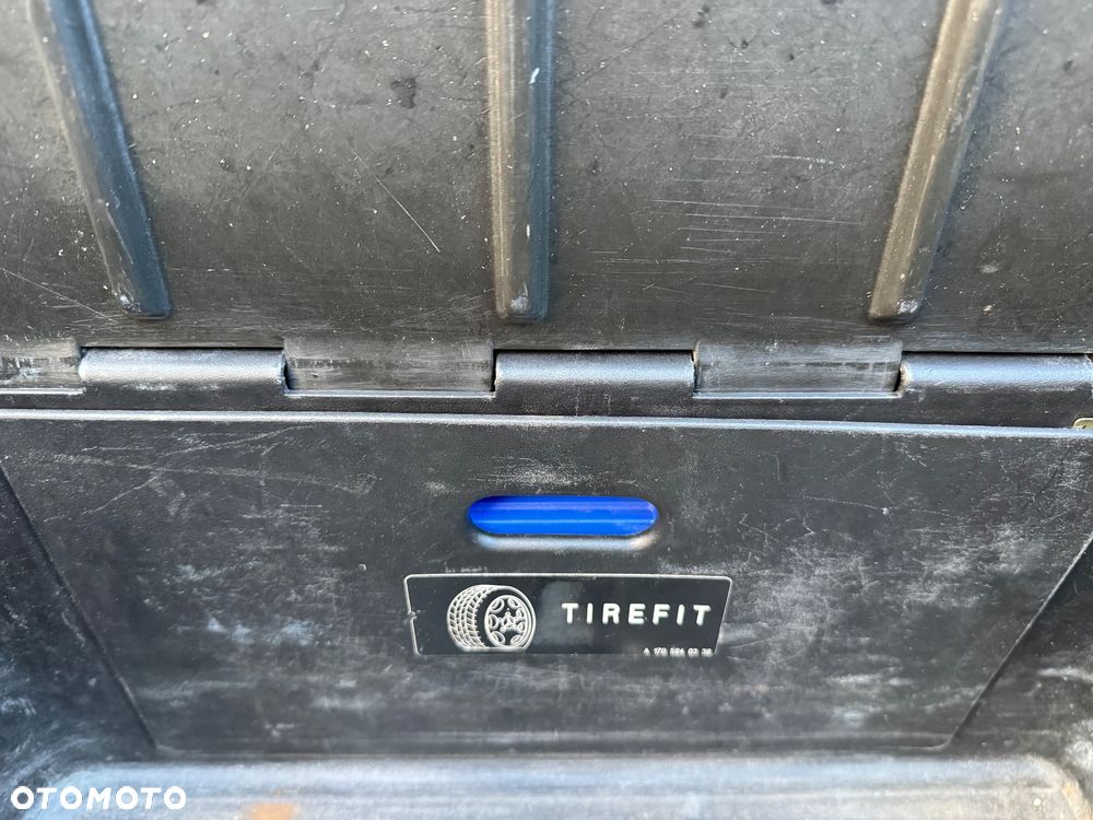 Mercedes-Benz SLK - 28