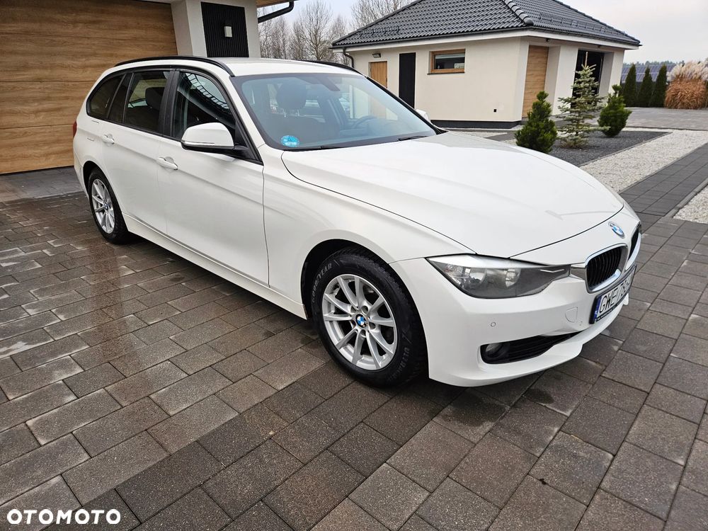 BMW Seria 3 318d Blue Performance - 6