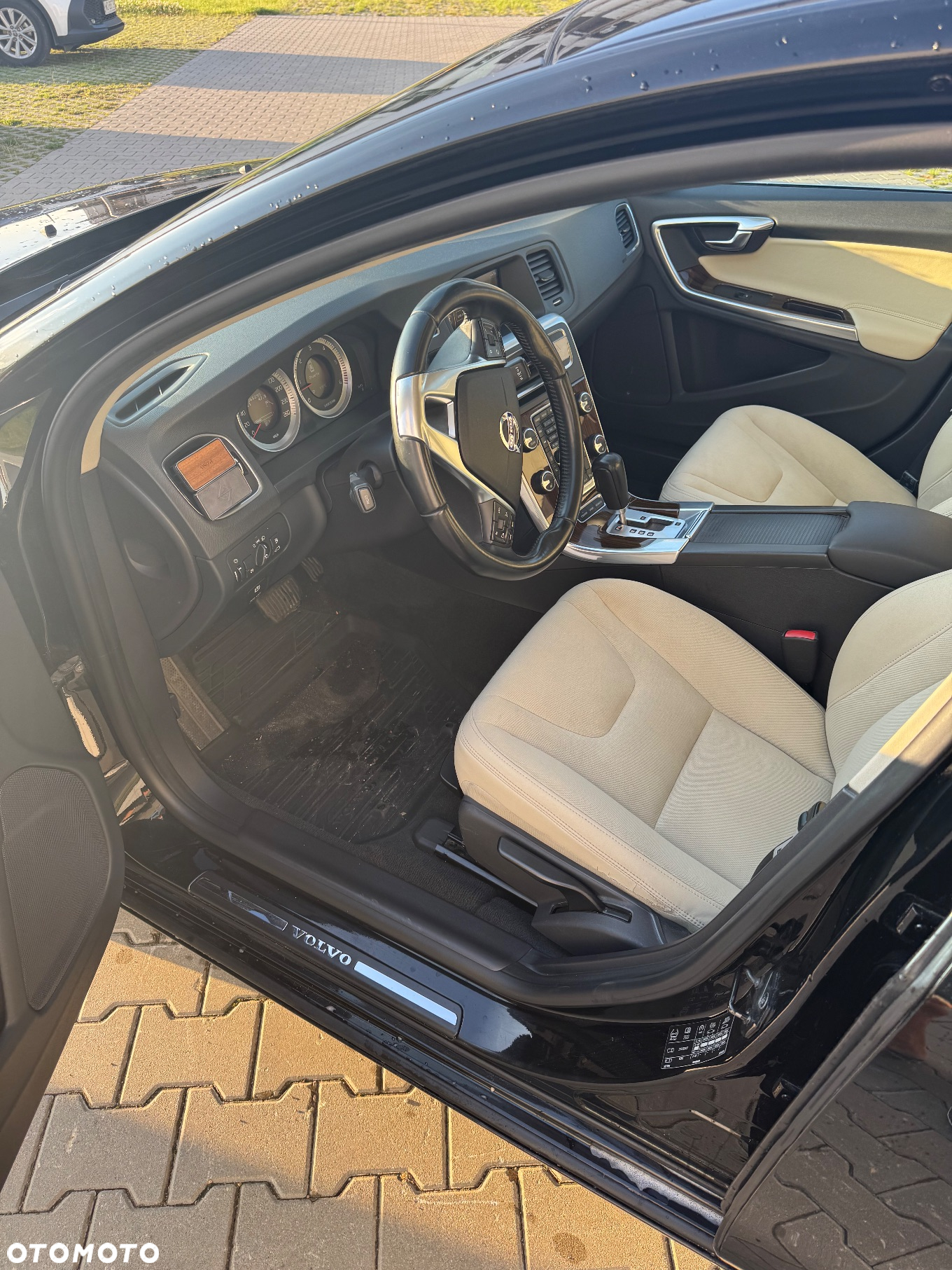 Volvo S60 D5 AWD - 17