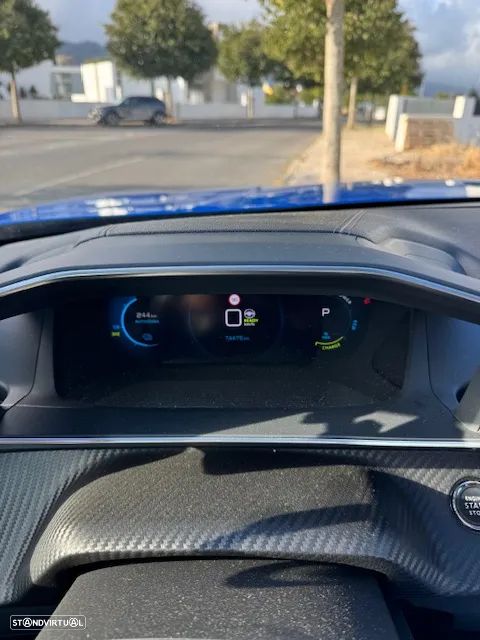Peugeot e-2008 50 kWh GT Pack - 10