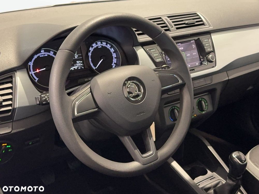 Skoda Fabia - 21