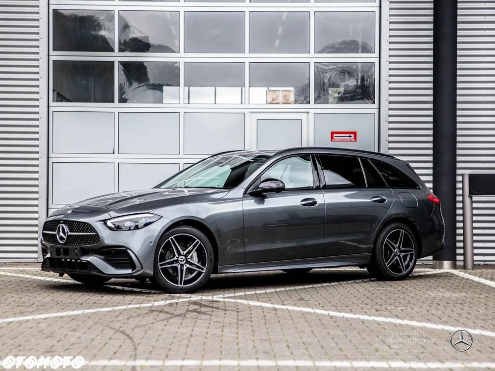 Mercedes-Benz Klasa C 300 e PHEV AMG - 2