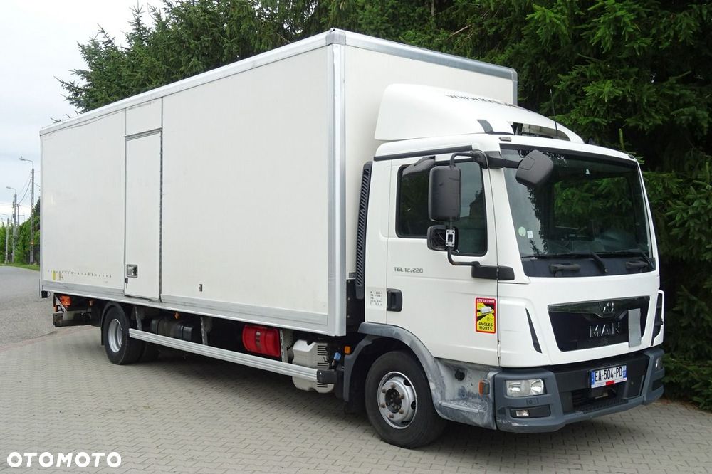 MAN TGL 12.220 Euro 6 kontener 18p 334 tys.km Sprowadzony - 23