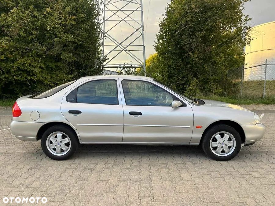 Ford Mondeo - 5