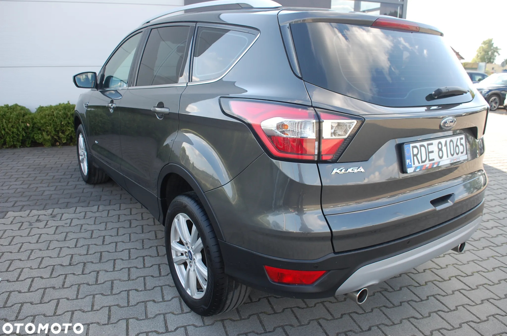 Ford Kuga 2.0 TDCi 4x4 Trend - 4