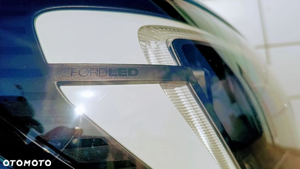 Ford Explorer 77kWh Premium RWD - 29