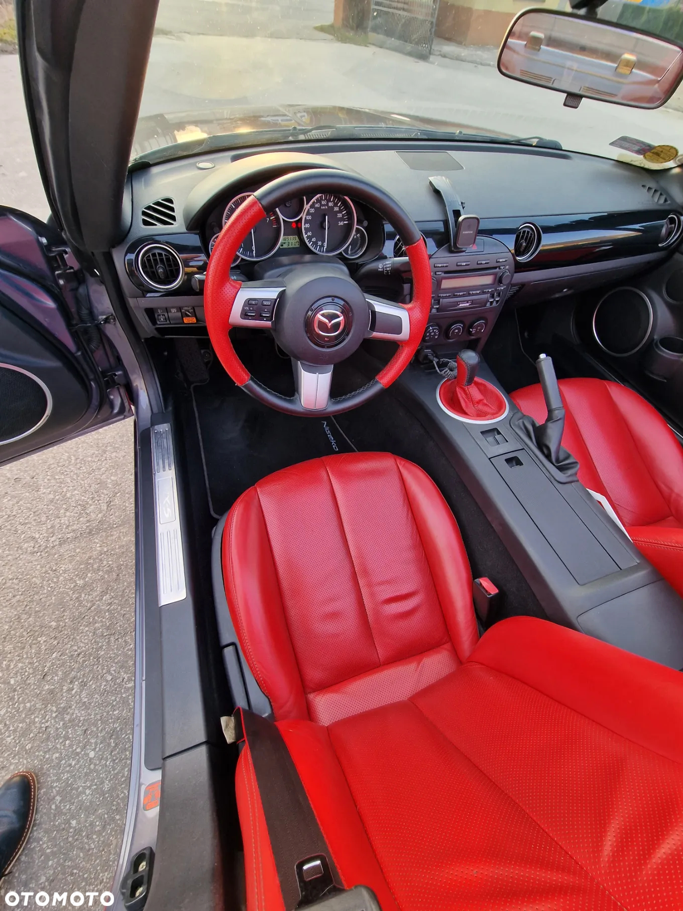 Mazda MX-5 - 10