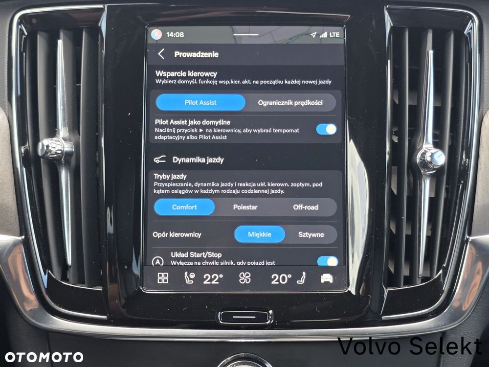 Volvo V90 Cross Country - 26