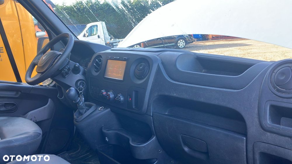 Renault Master L2H2 - 11