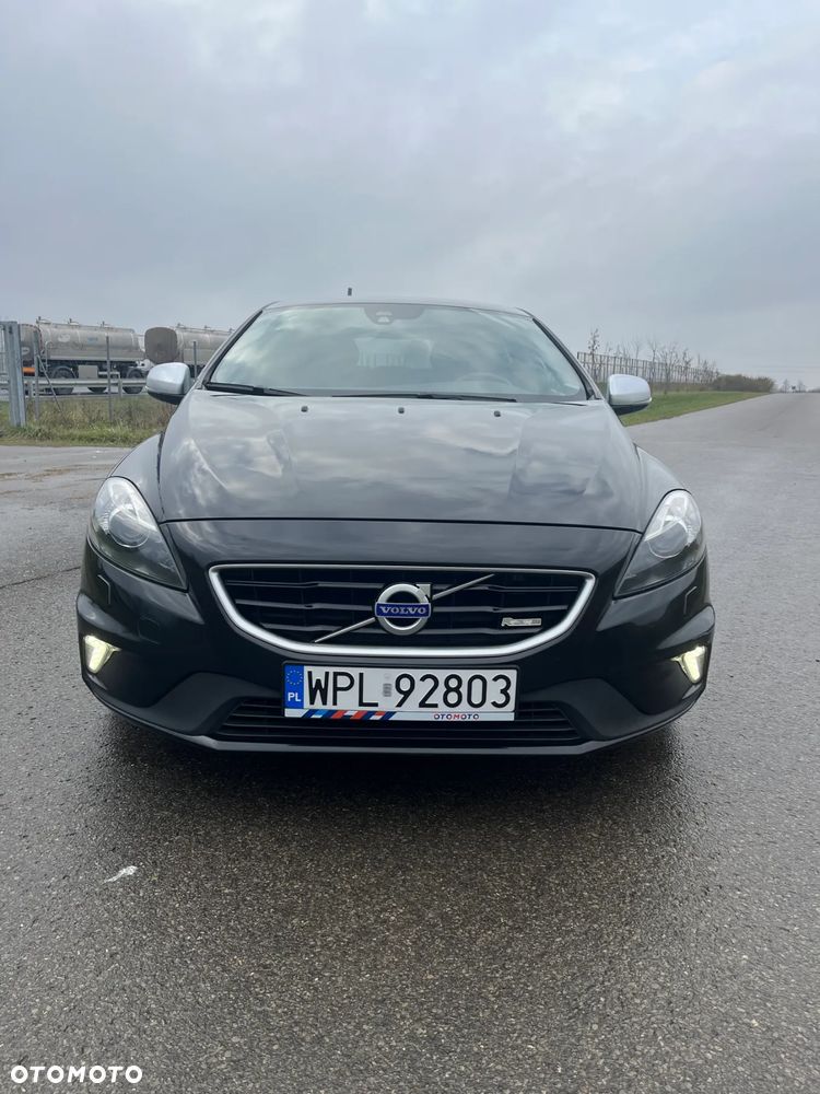 Volvo V40 D2 R-Design - 2