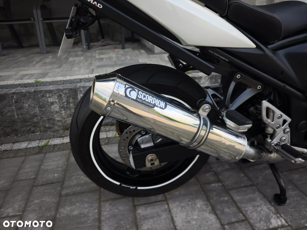 Suzuki Bandit - 14