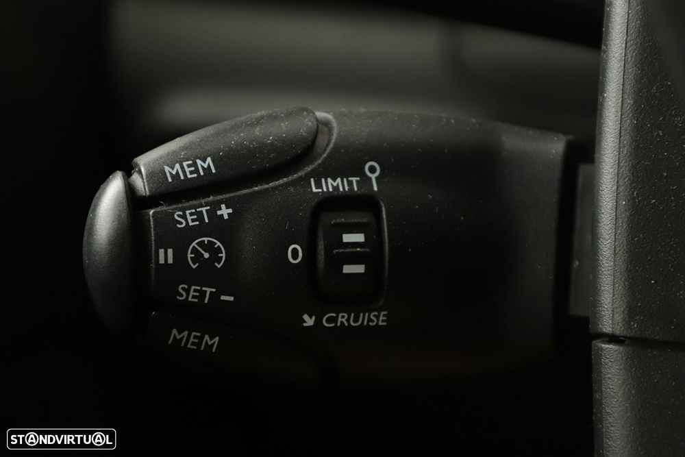 Citroën C3 1.2 PureTech Shine - 15