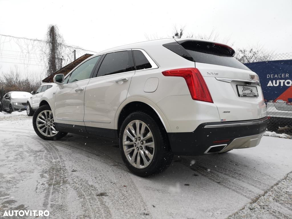 Cadillac XT5 - 12