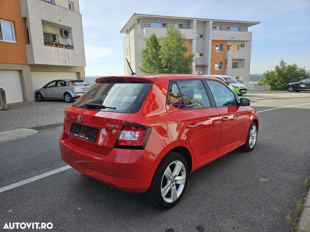 Skoda Fabia 1.0 MPI Ambition - 10