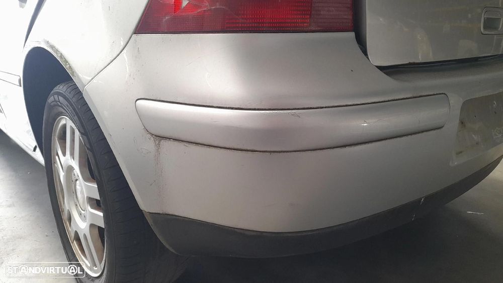 Pára-choques trás VOLKSWAGEN Golf IV (1J1) - 2