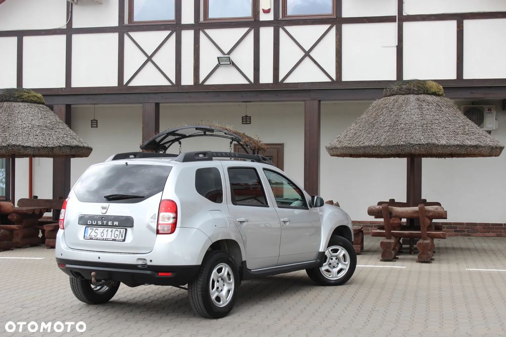 Dacia Duster 1.5 dCi Laureate 4x4 - 24
