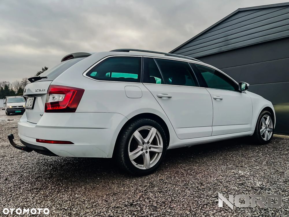 Skoda Octavia 2.0 TDI 4x4 DSG Style - 9