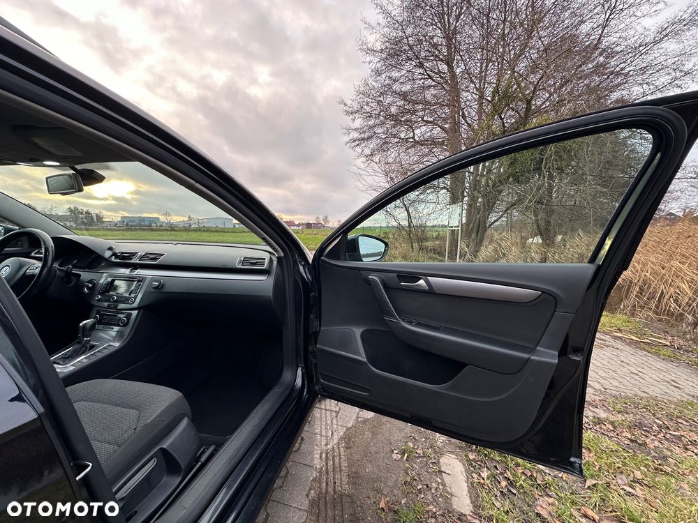 Volkswagen Passat 2.0 TDI DPF Comfortline DSG - 31