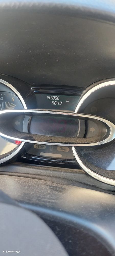 Renault Clio Sport Tourer 1.5 dCi Dynamique S 82g - 9