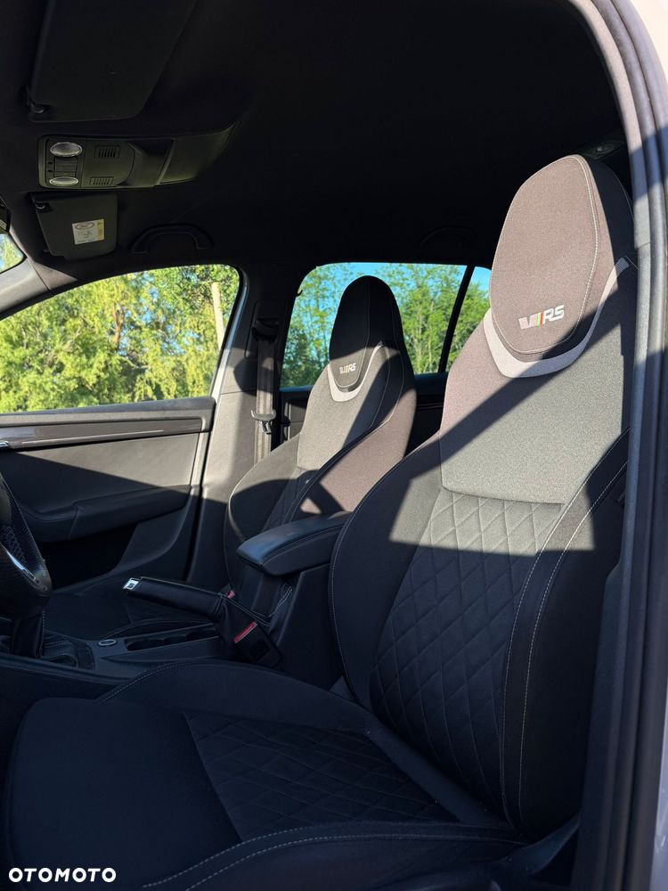 Skoda Octavia 2.0 TSI RS - 9