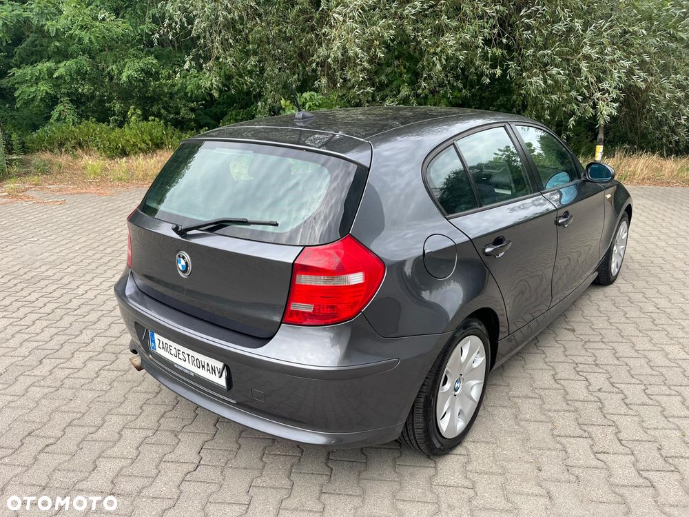 BMW Seria 1 118d DPF - 6