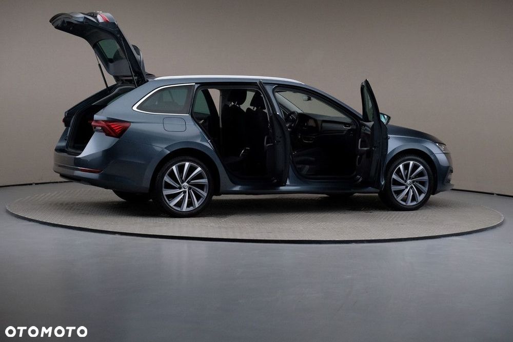 Skoda Octavia 2.0 TDI Style DSG - 6