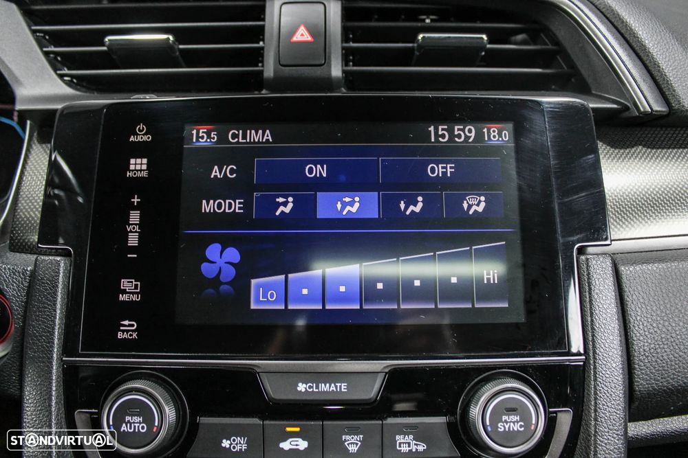 Honda Civic 1.0 i-VTEC Executive Premium - 37