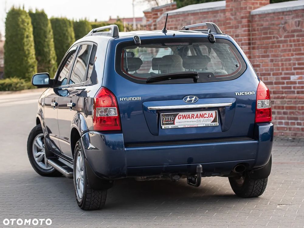 Hyundai Tucson 2.0 2WD GLS - 9