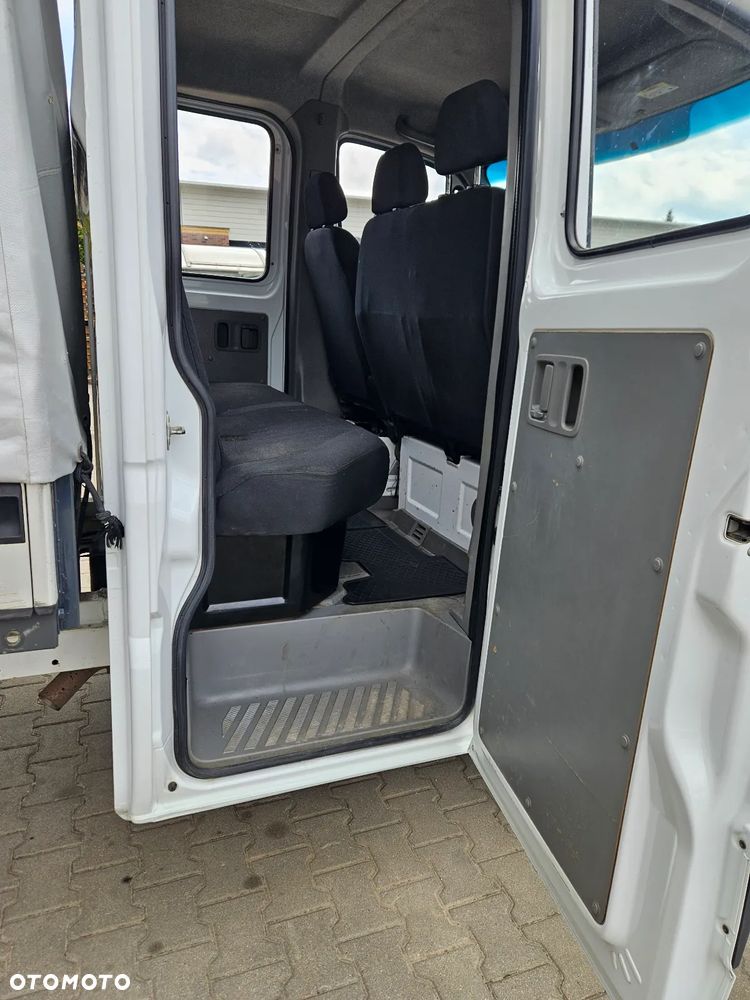 Mercedes-Benz SPRINTER - 13