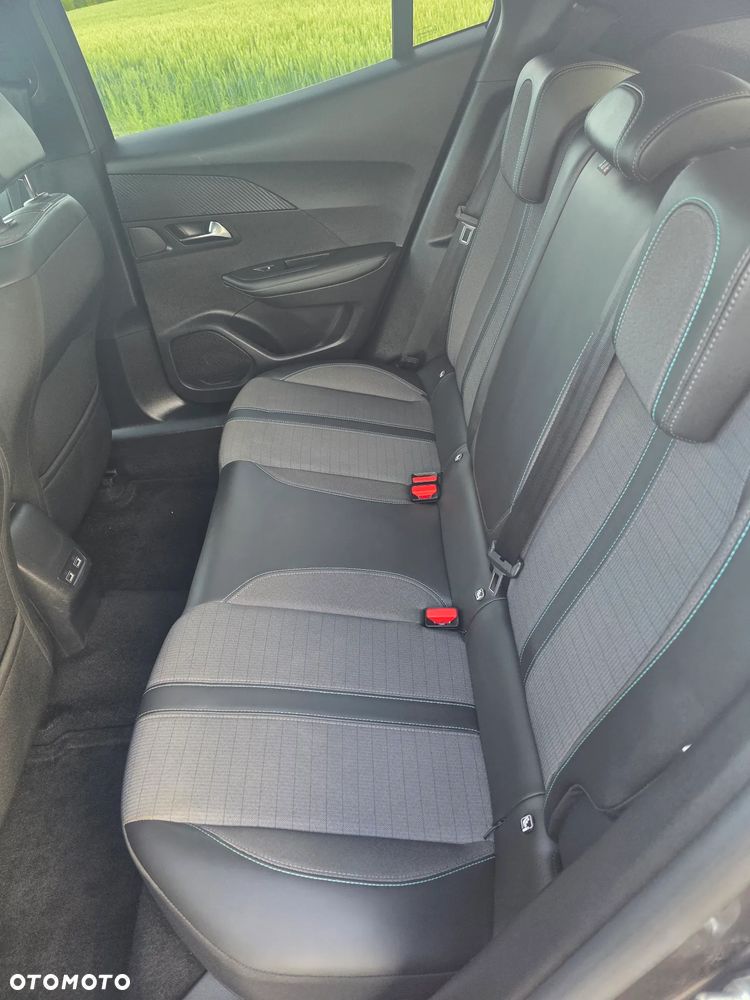 Peugeot 2008 PureTech 130 EAT8 Active Pack - 15