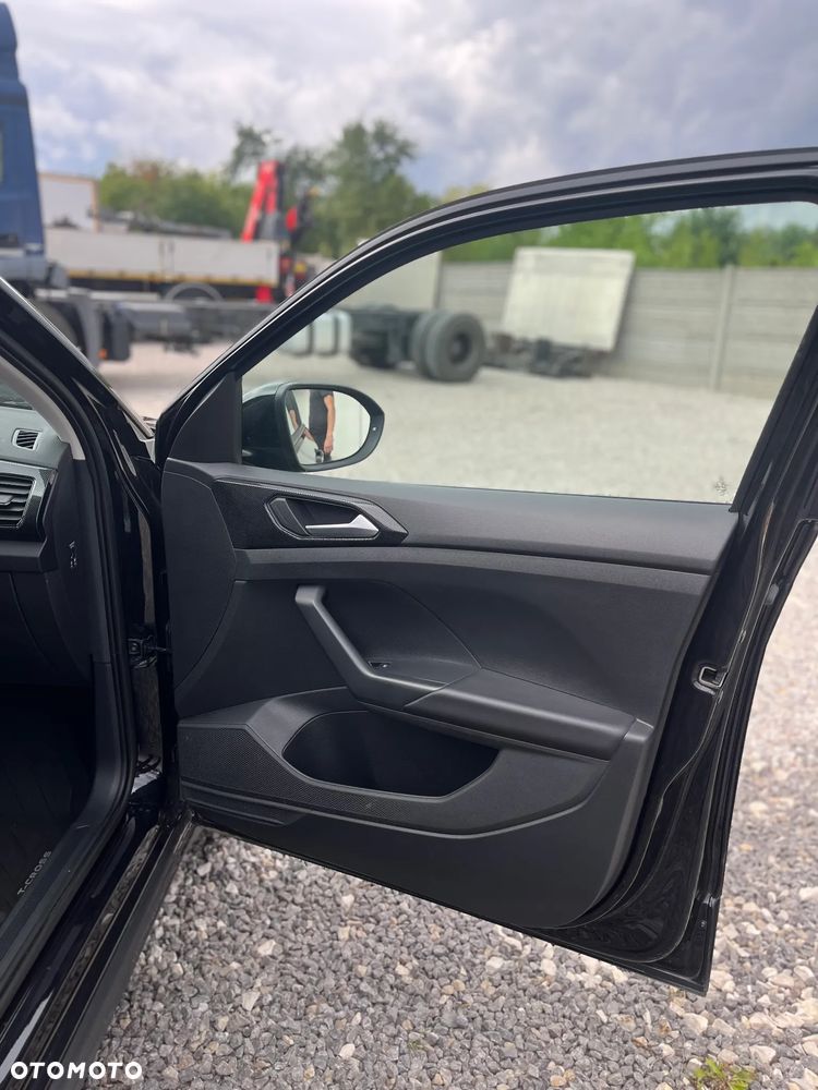 Volkswagen T-Cross 1.0 TSI OPF DSG Life - 23