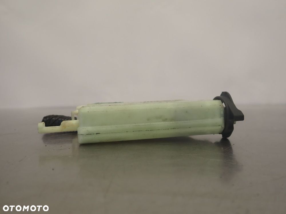 SIŁOWNIK KLAPKI WLEWU PALIWA INFINITI M37X 78850-AM80B - 3