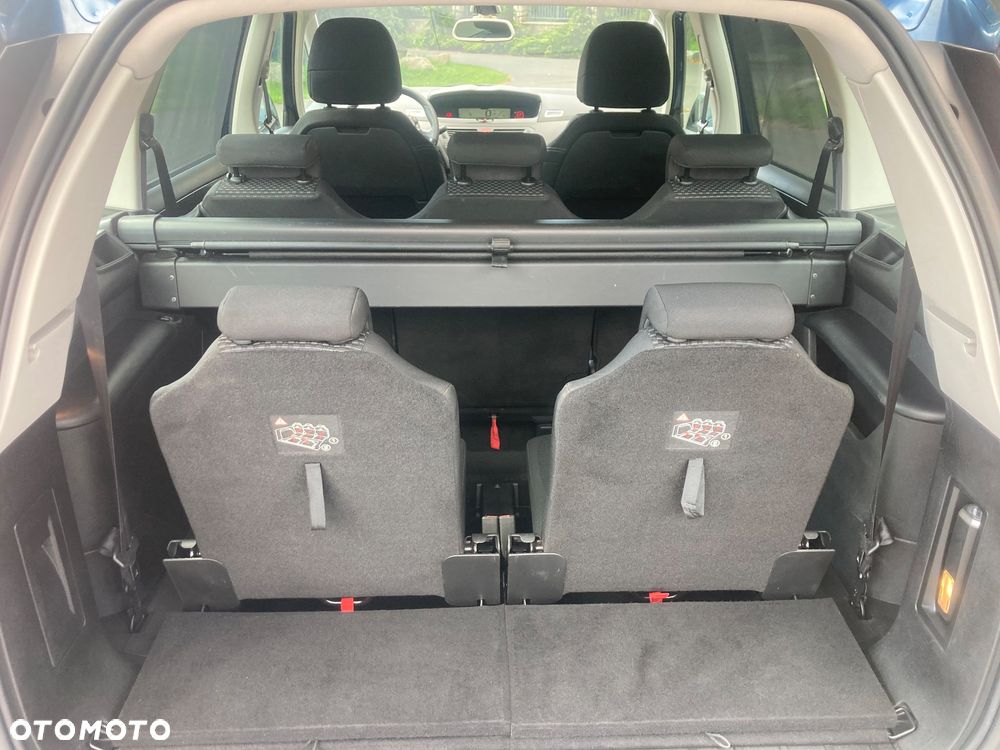 Citroën C4 Grand Picasso - 21
